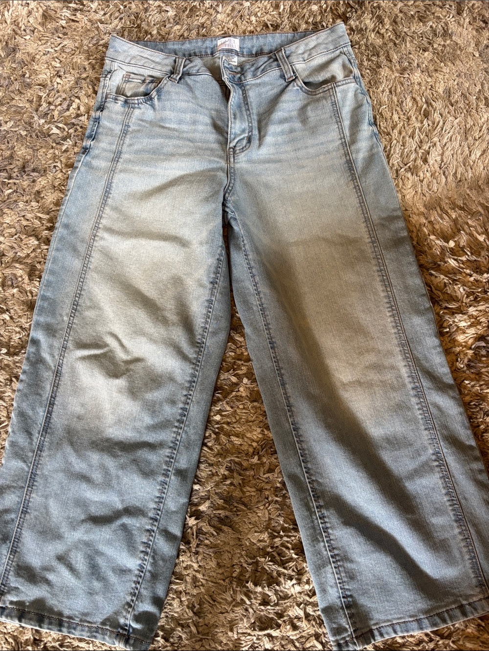 Time and Tru Light Blue Wide-Leg Jeans
